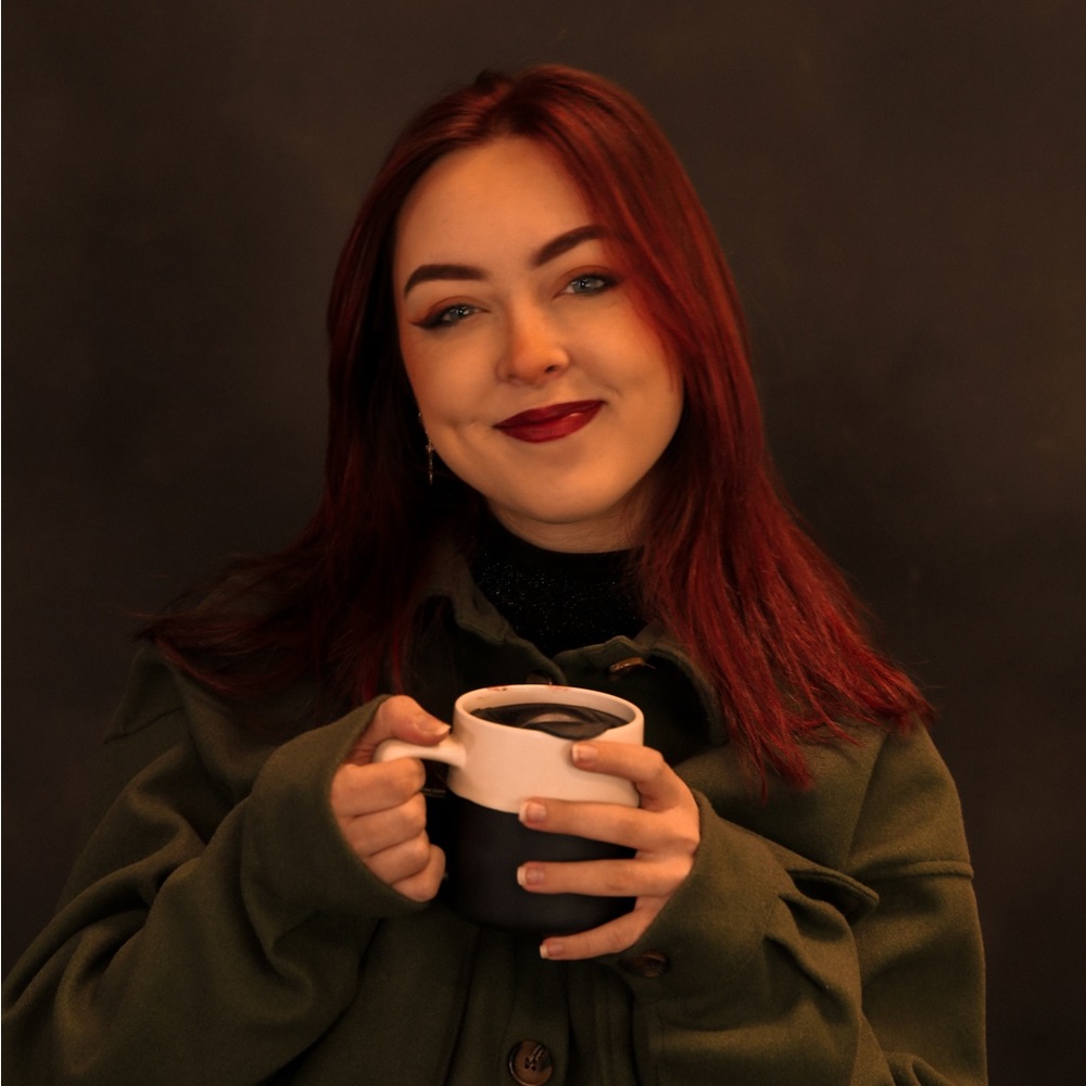 Meet your Posher, Hallie